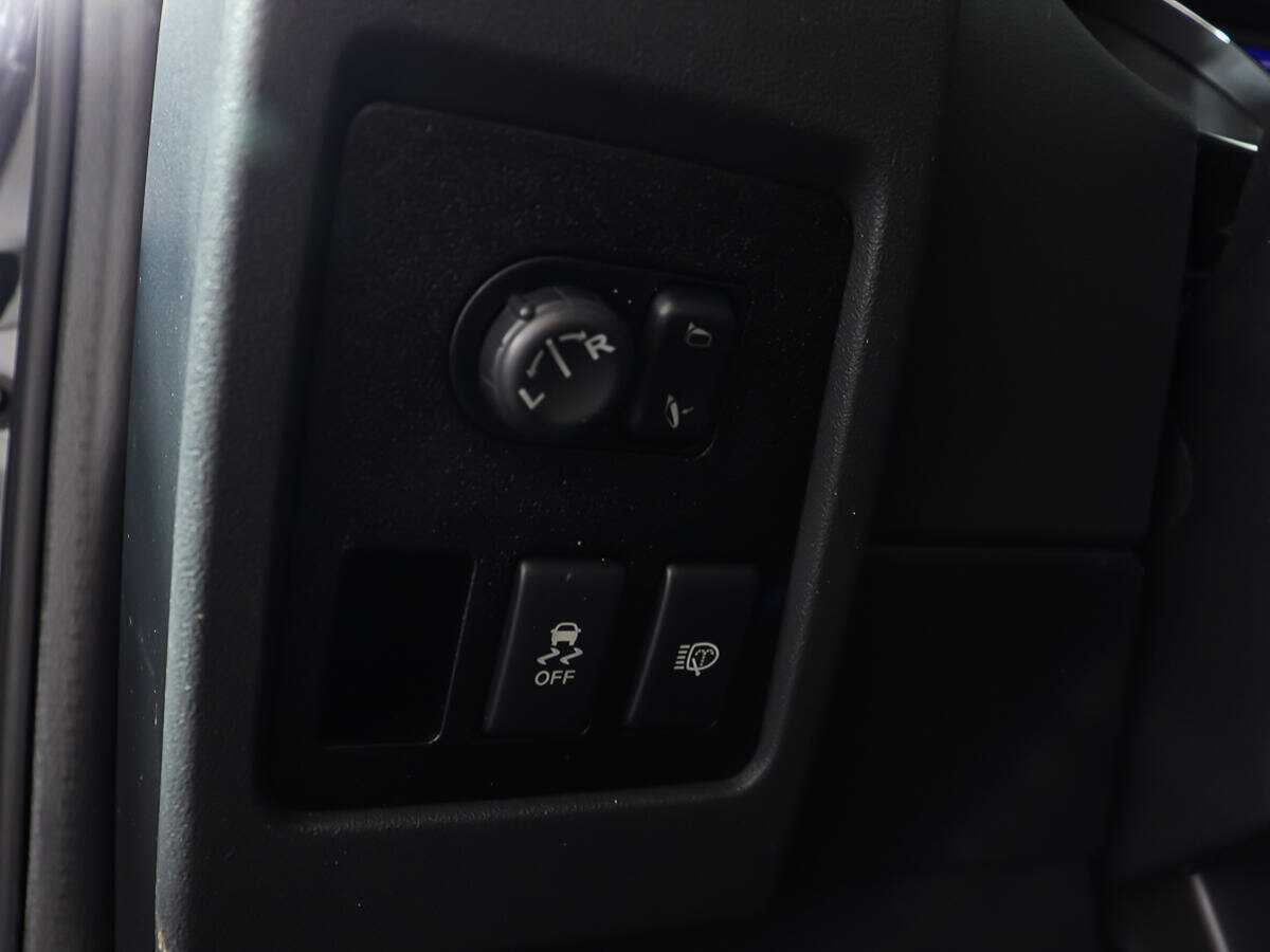 Nissan Qashqai, 2012 - Фото №18