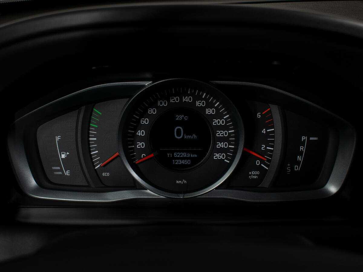 Volvo XC60, 2014 - Фото №9