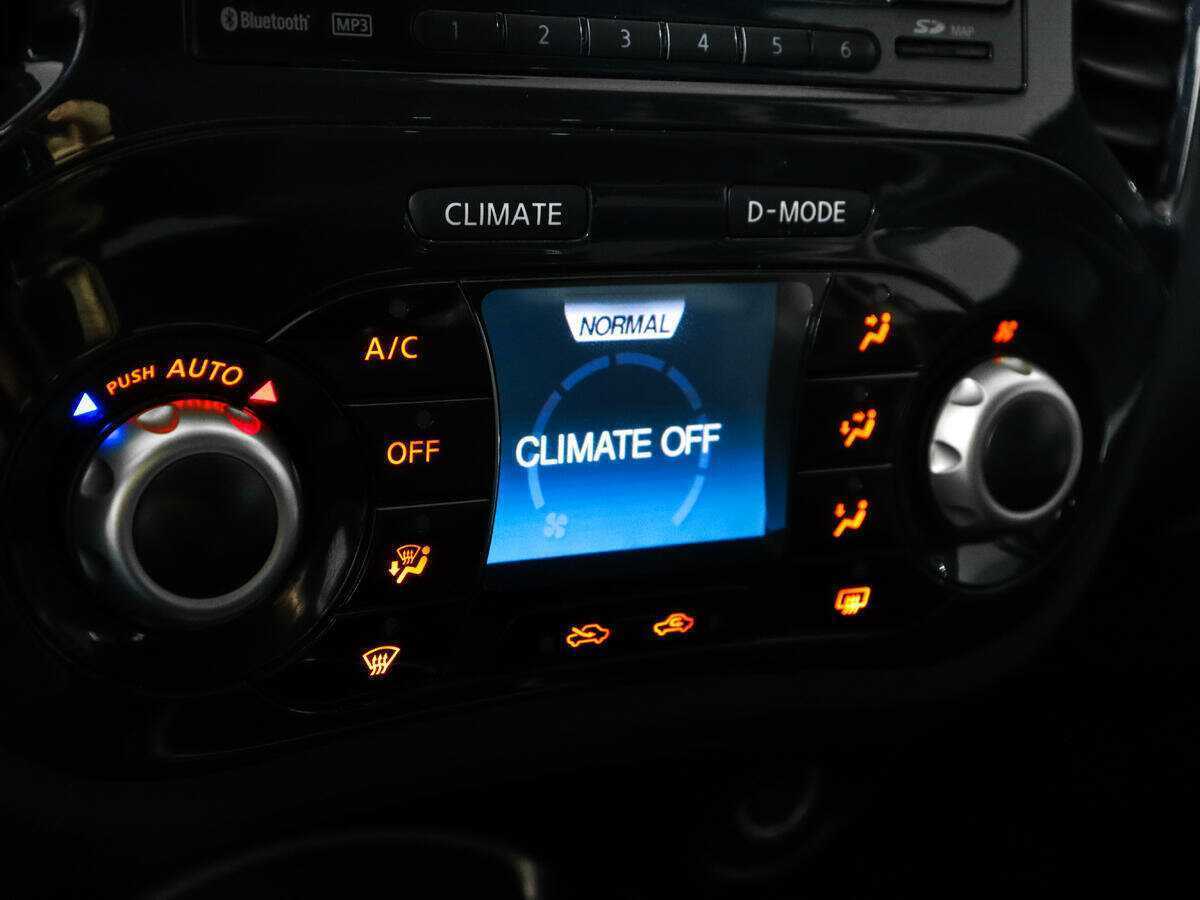 Nissan Juke, 2012 - Фото №13