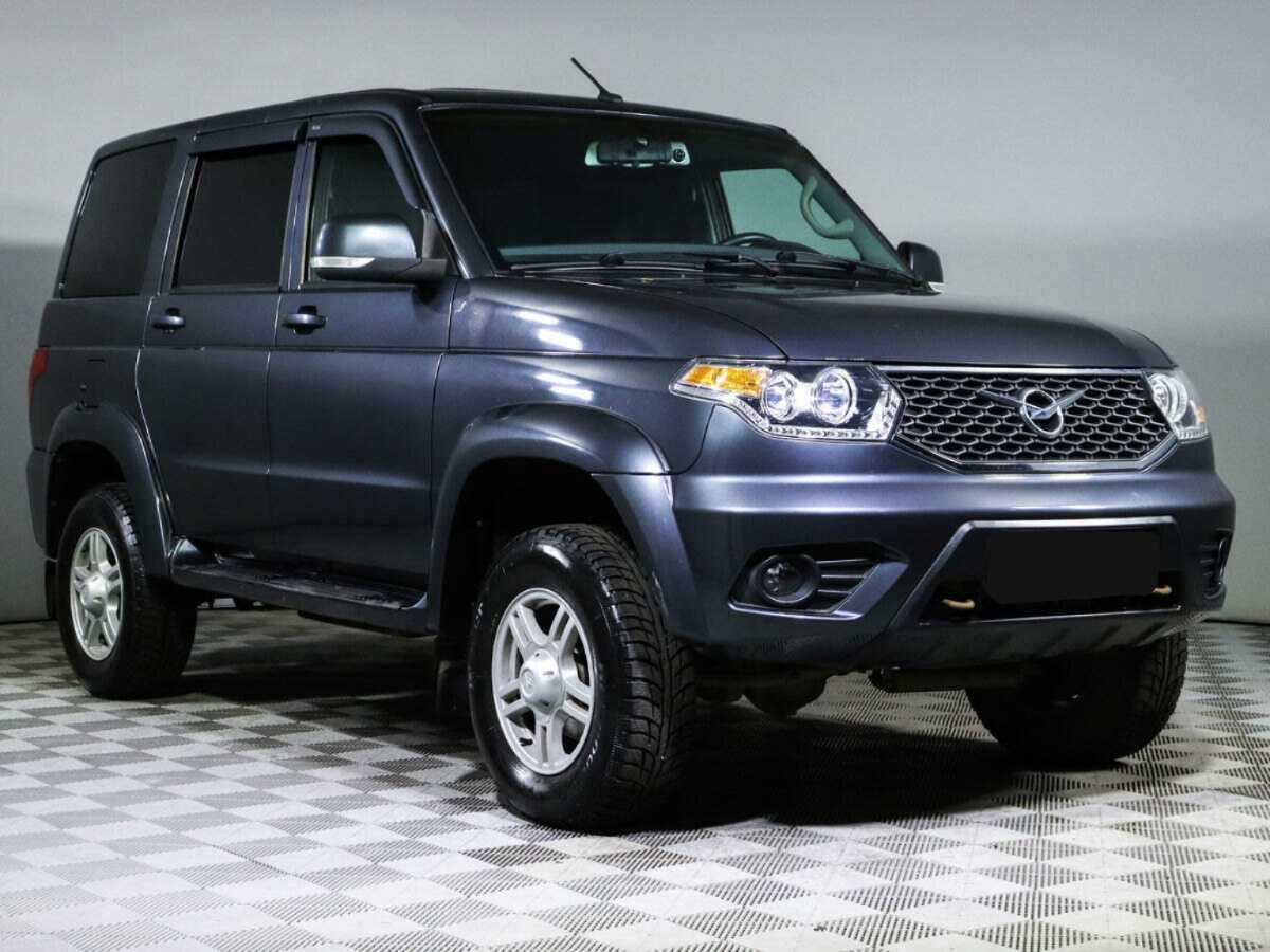 УАЗ Patriot, 2018 - Фото №2