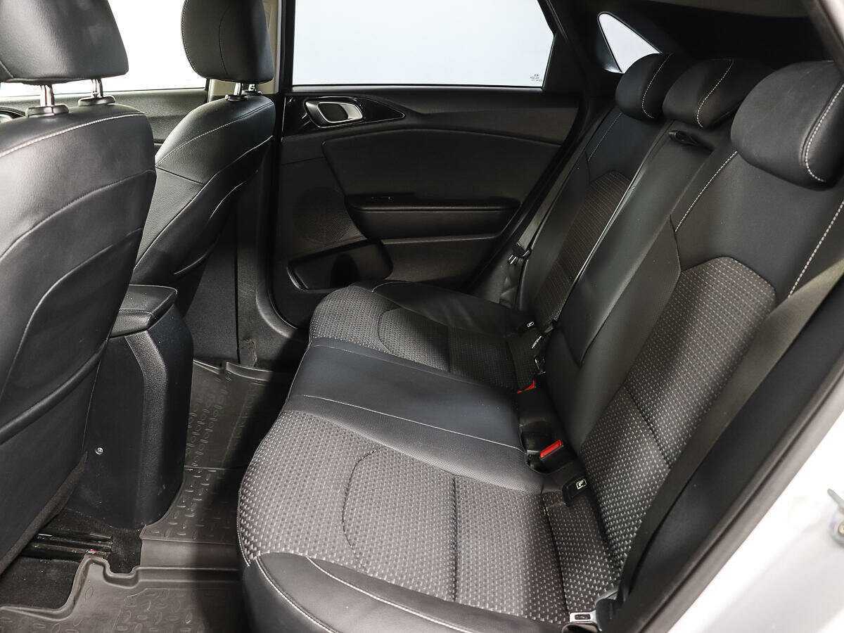 Kia Ceed, 2018 - Фото №9