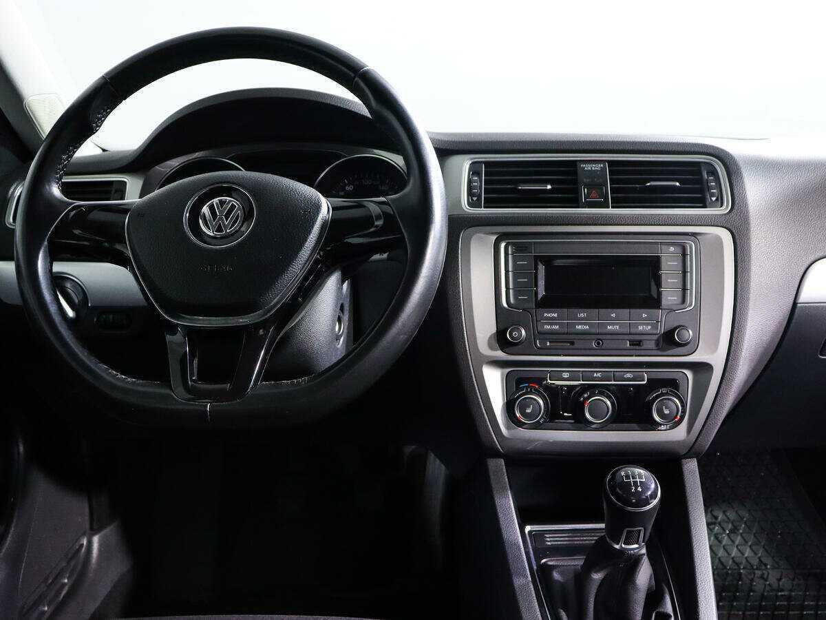 Volkswagen Jetta, 2017 - Фото №9