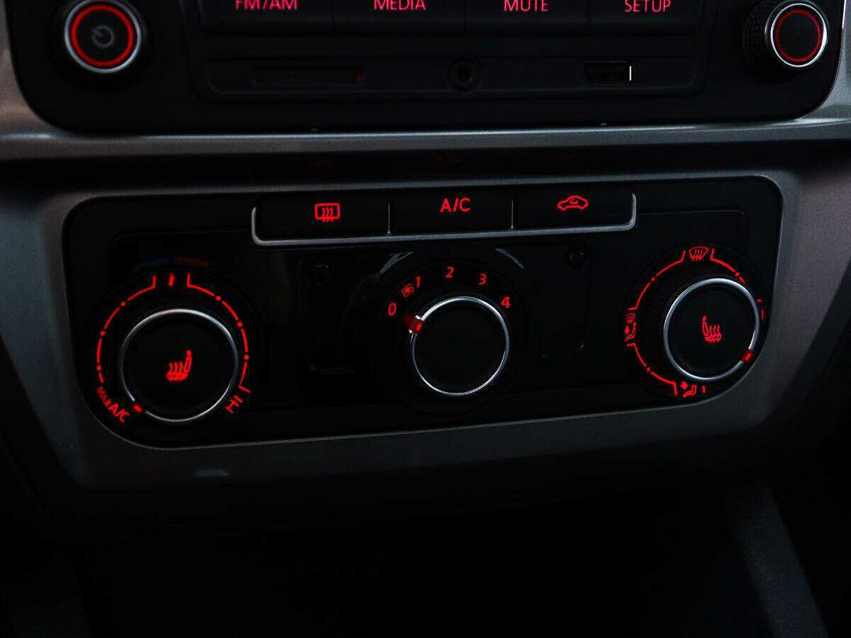 Volkswagen Jetta, 2017 - Фото №11