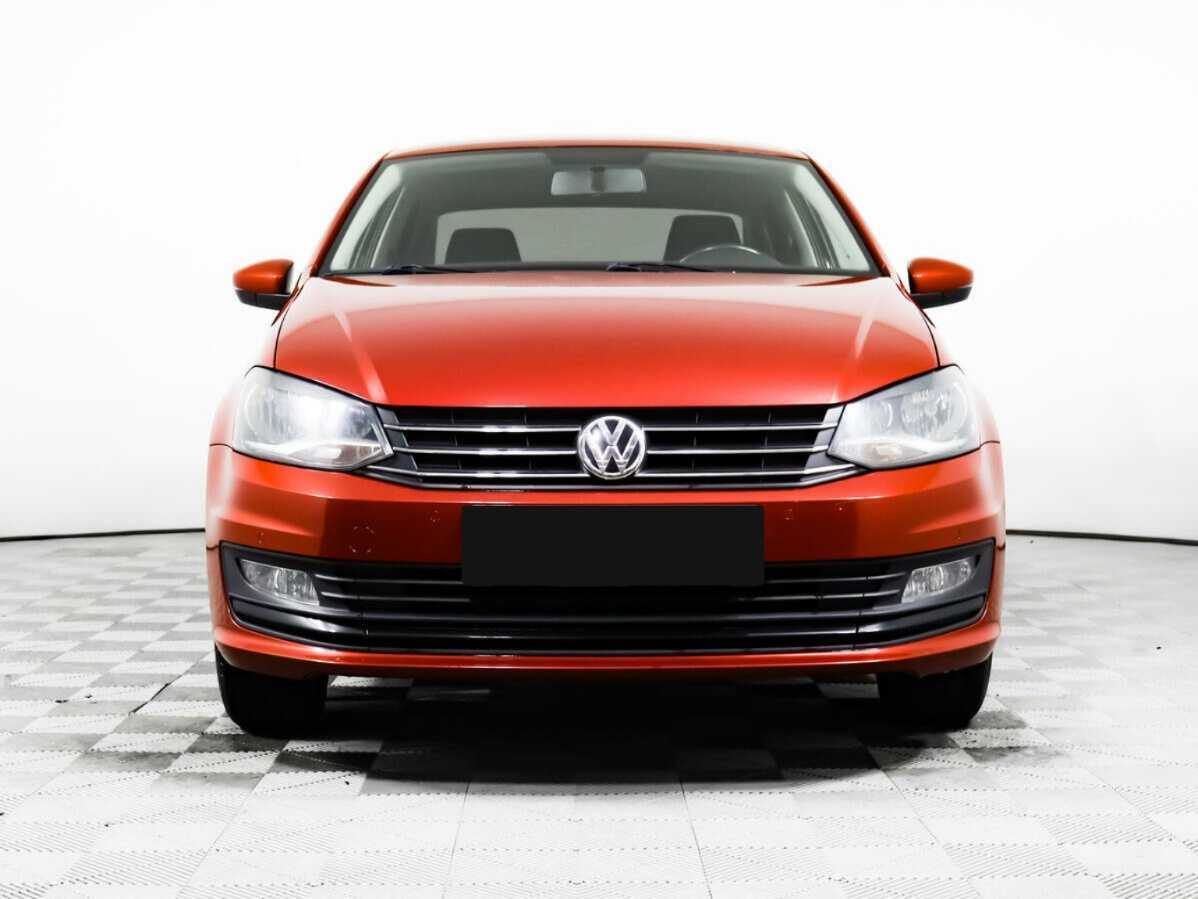 Volkswagen Polo, 2015 - Фото №1