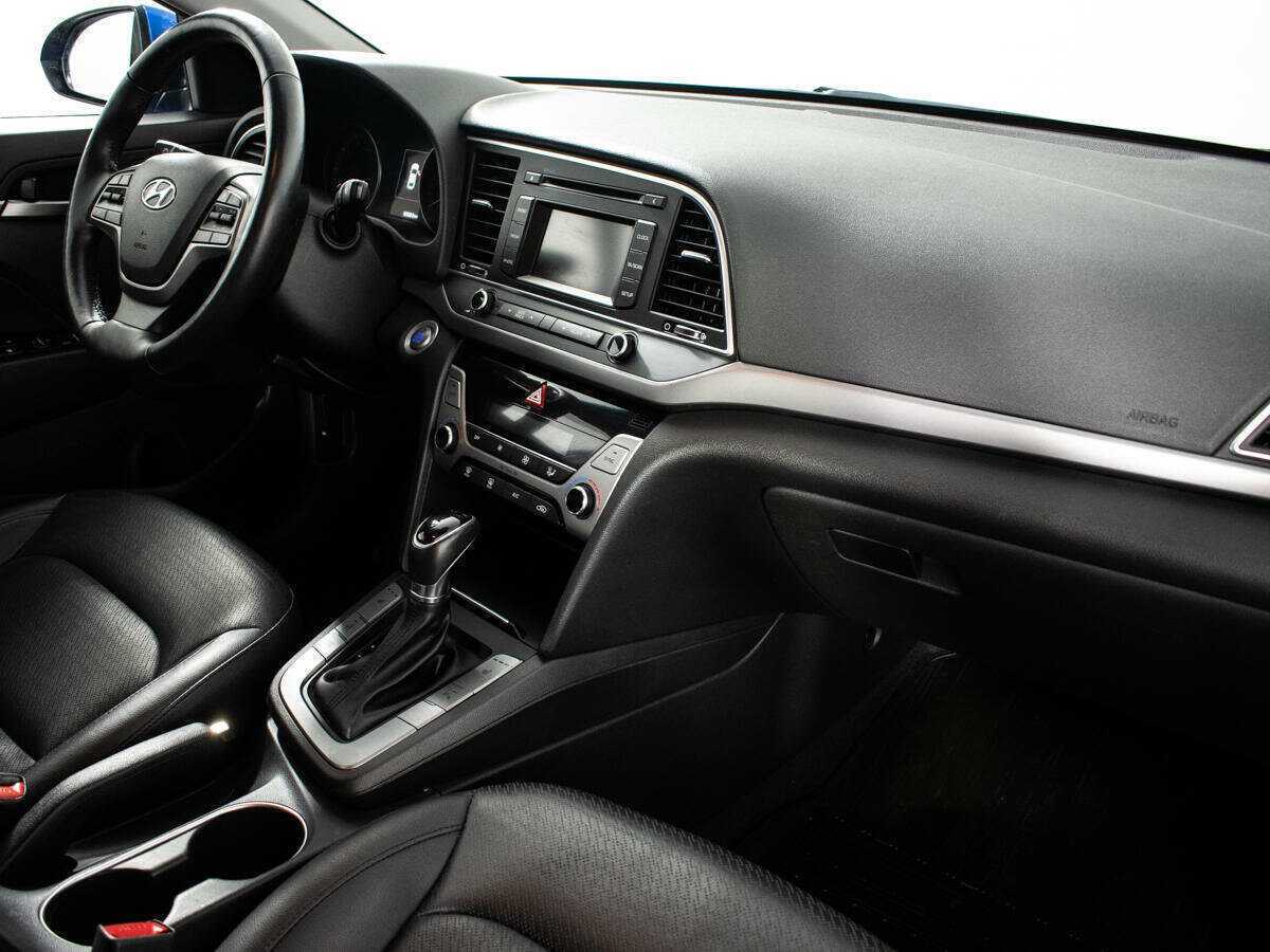 Hyundai Elantra, 2016 - Фото №8