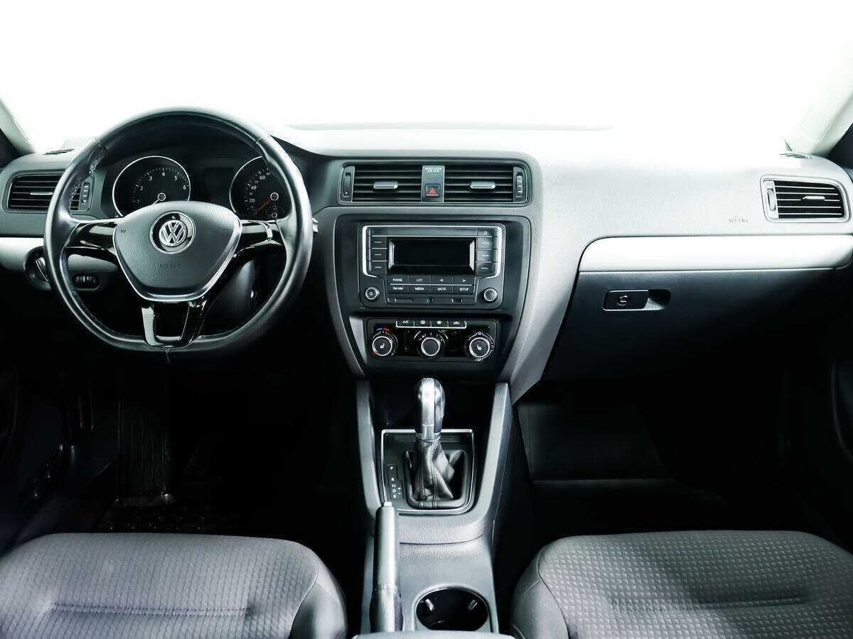 Volkswagen Jetta, 2016 - Фото №8