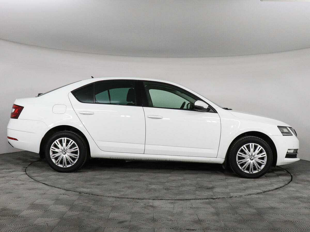 Skoda Octavia, 2018 - Фото №3