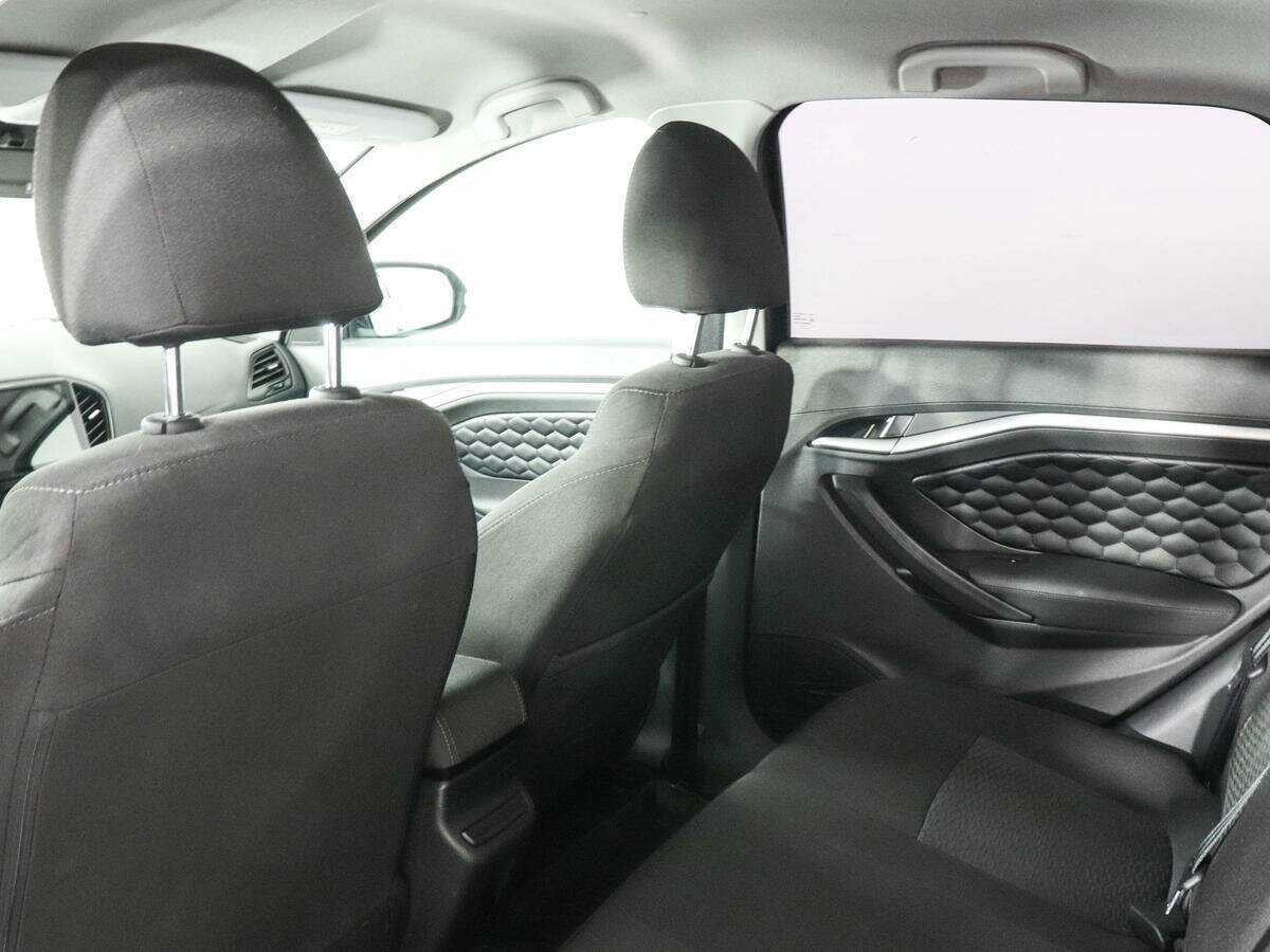 Lada (ВАЗ) Vesta SW, 2019 - Фото №11