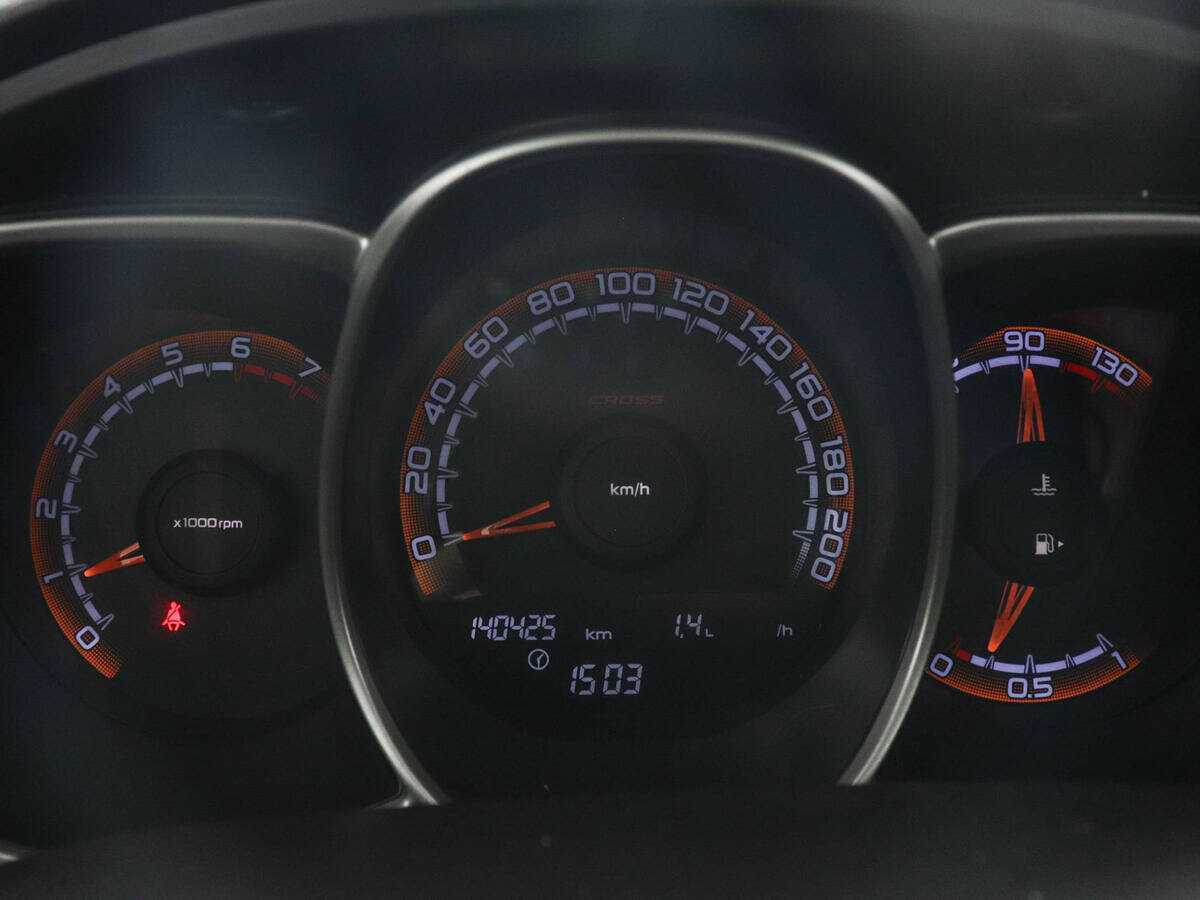 Lada (ВАЗ) Vesta Cross, 2018 - Фото №10