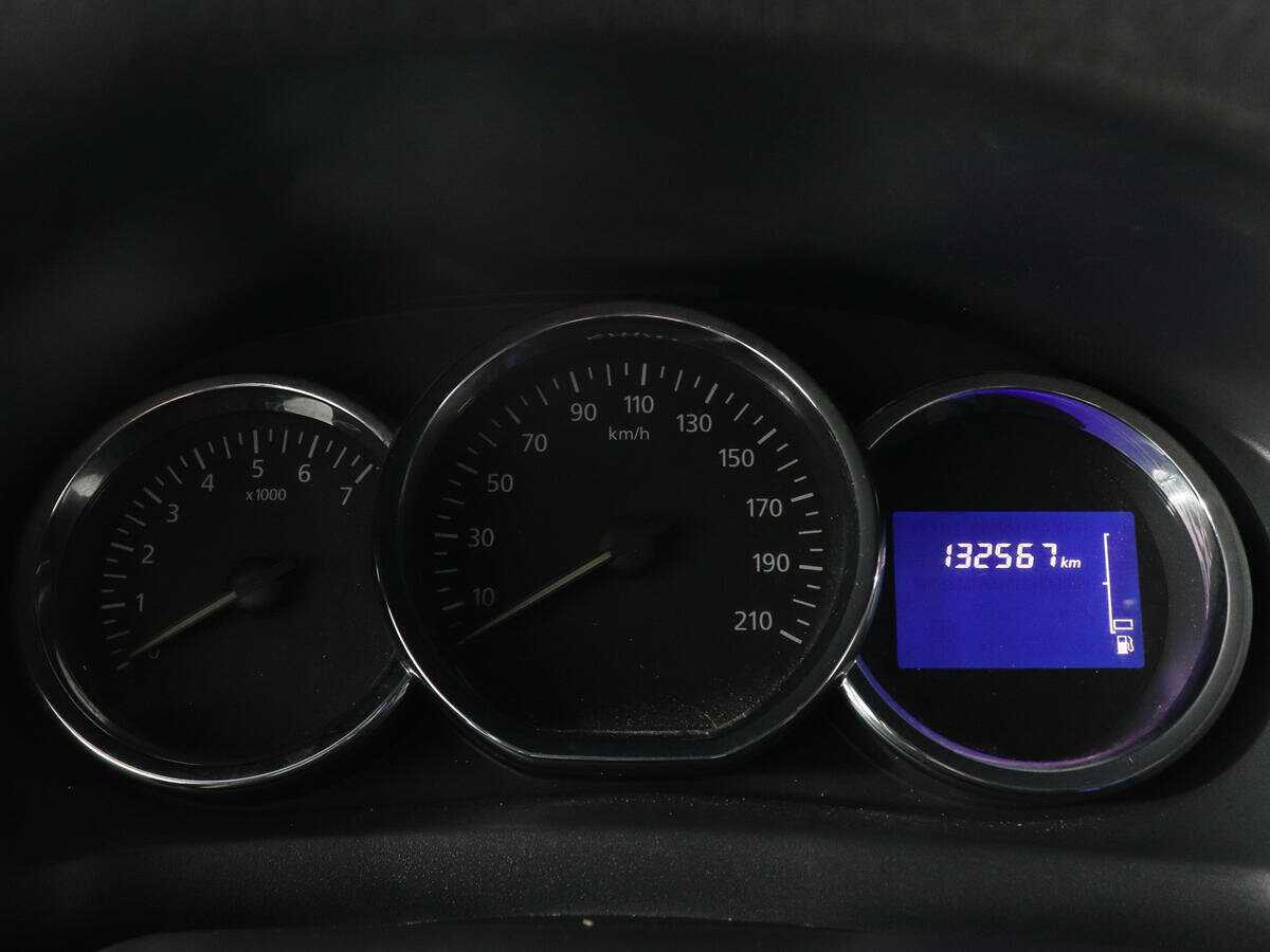 Renault Logan, 2016 - Фото №10