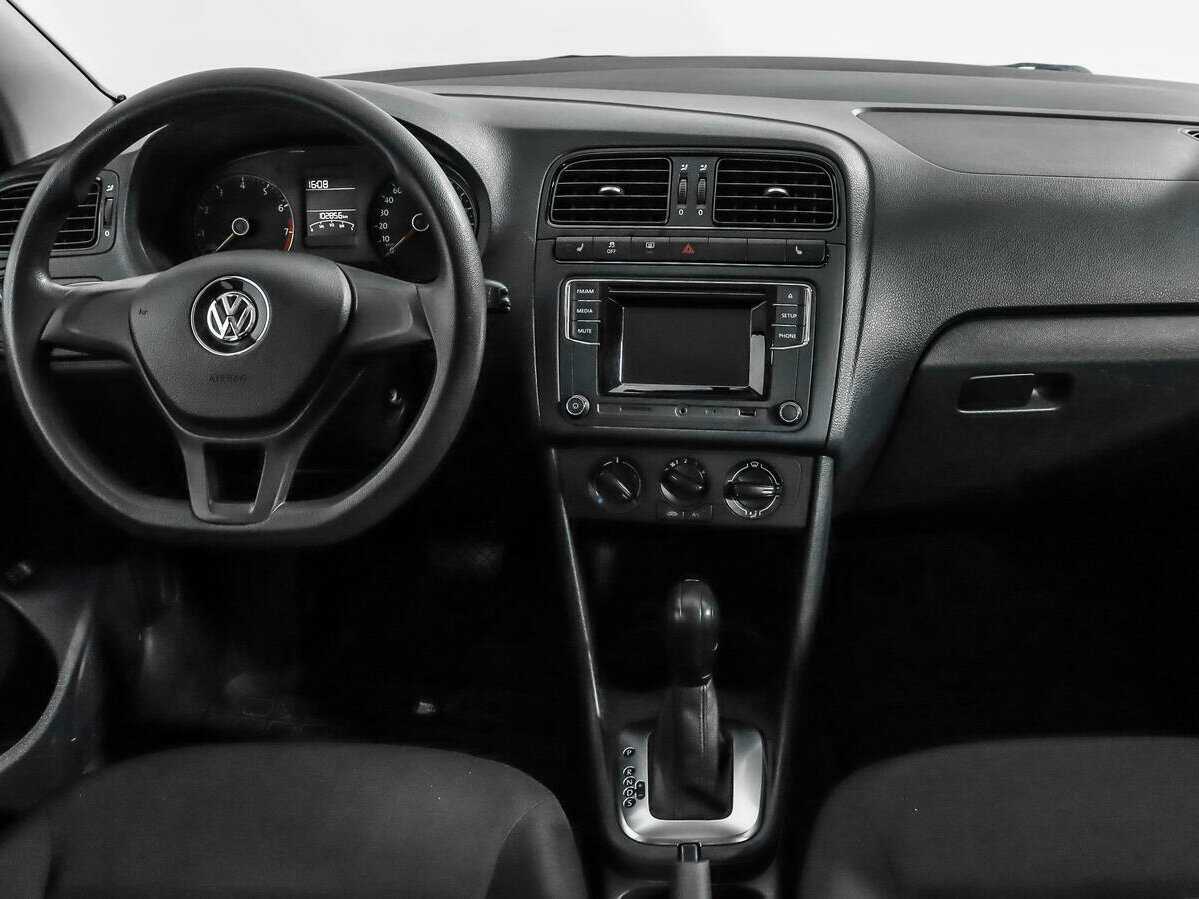 Volkswagen Polo, 2016 - Фото №11