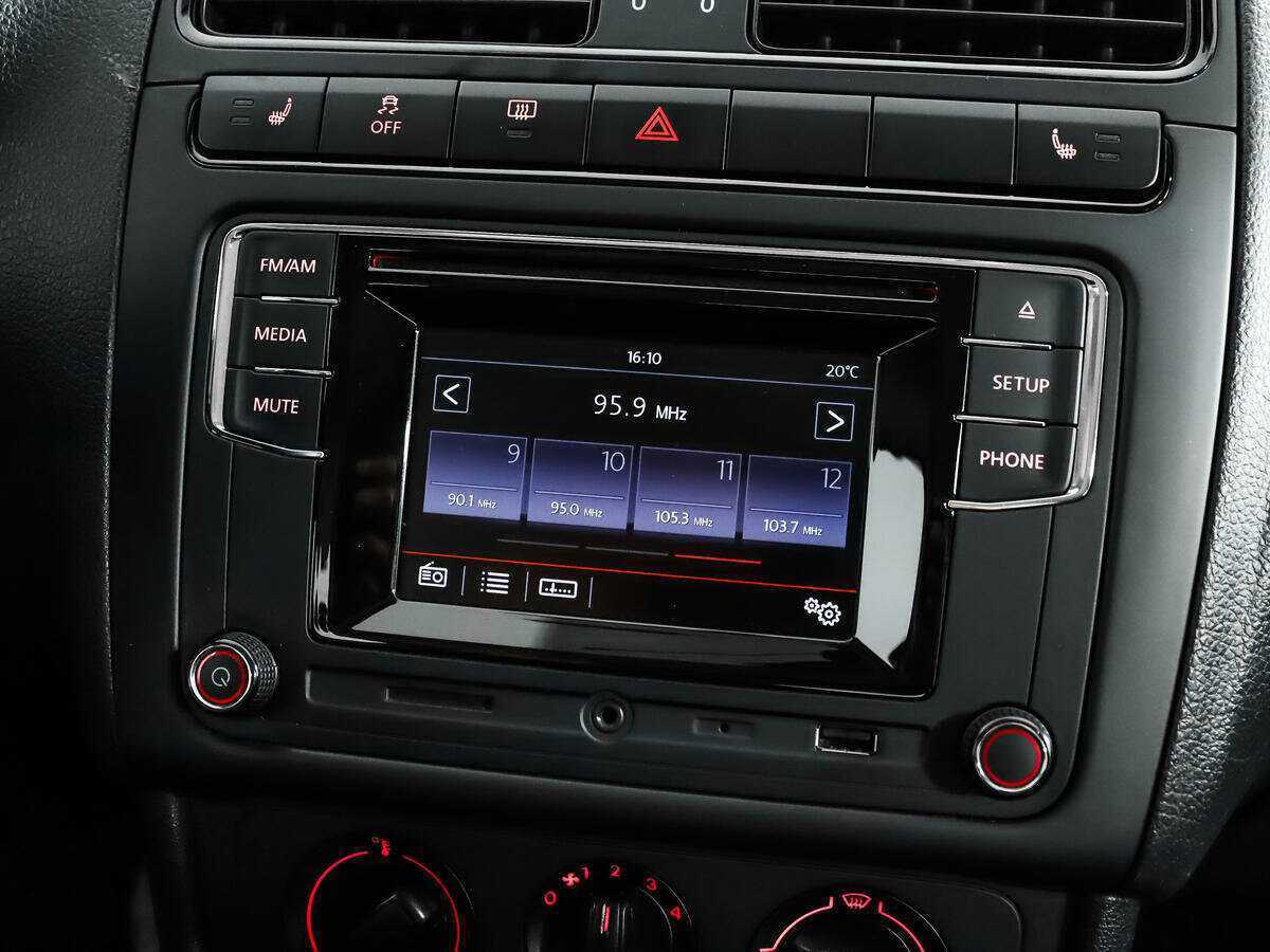 Volkswagen Polo, 2016 - Фото №12