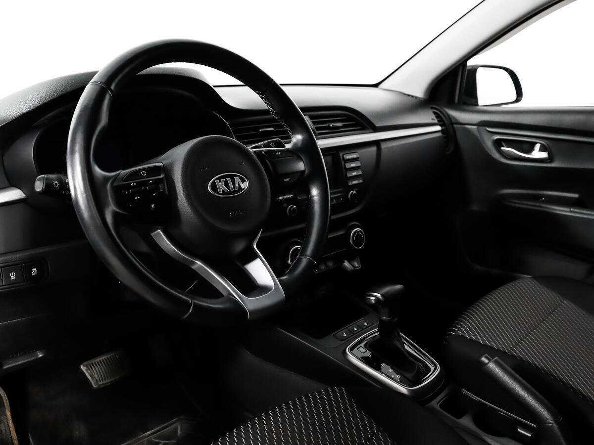 Kia Rio X-Line, 2018 - Фото №8