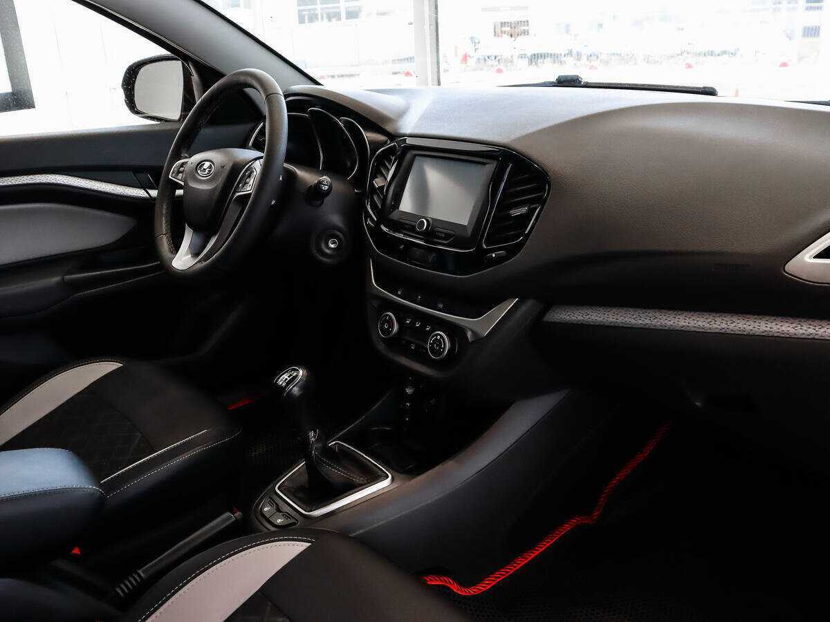 Lada (ВАЗ) Vesta SW Cross, 2019 - Фото №9