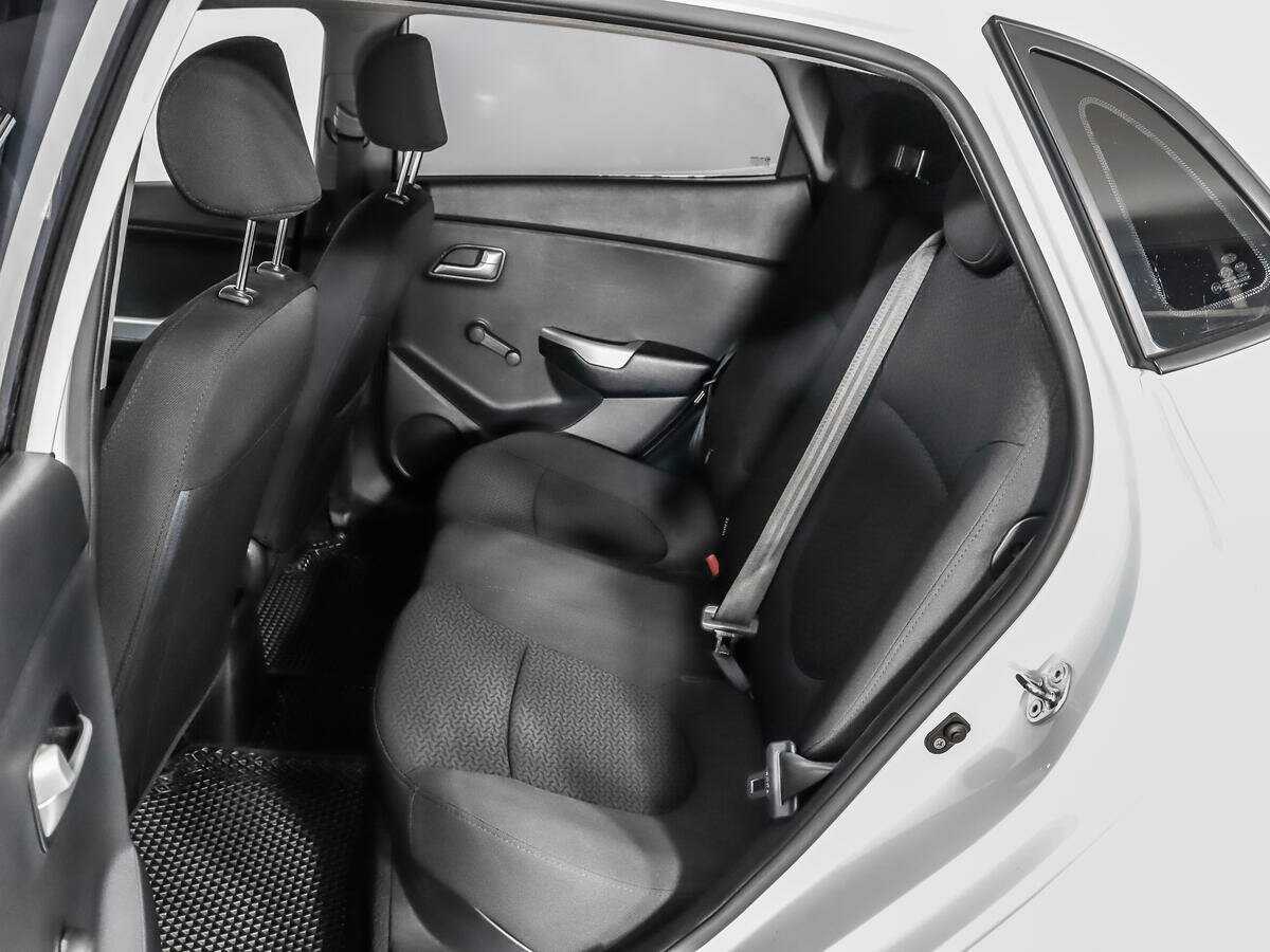 Kia Rio, 2012 - Фото №9