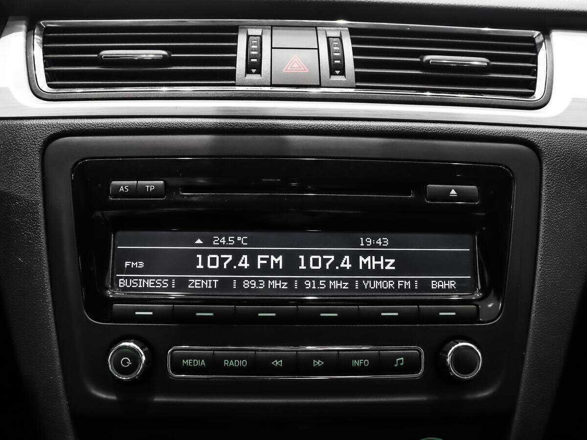 Skoda Rapid, 2014 - Фото №11