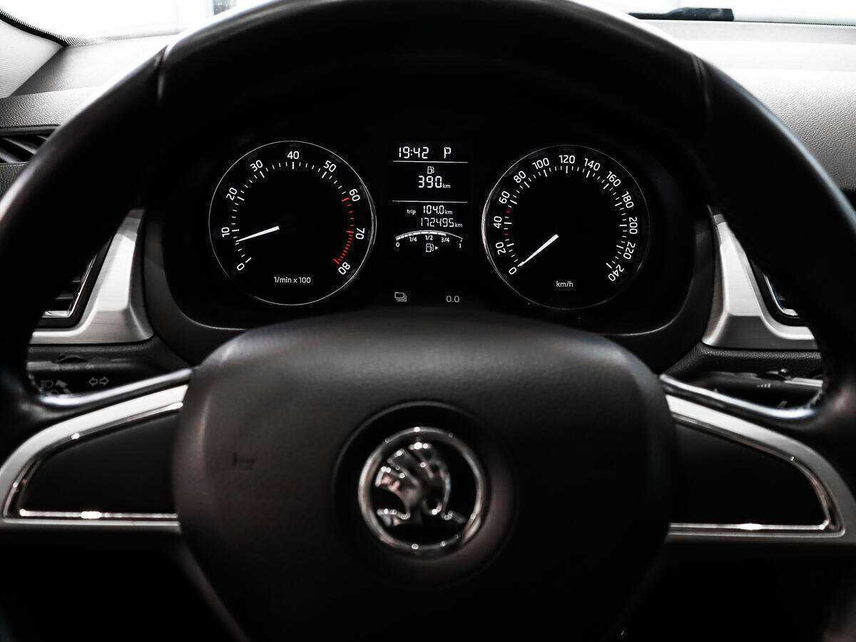 Skoda Rapid, 2014 - Фото №13