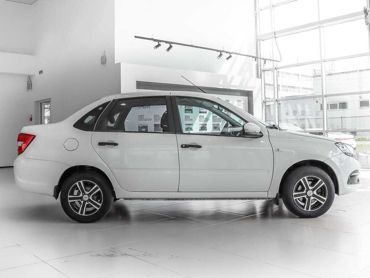 Lada (ВАЗ) Granta, 2019 - Фото №3