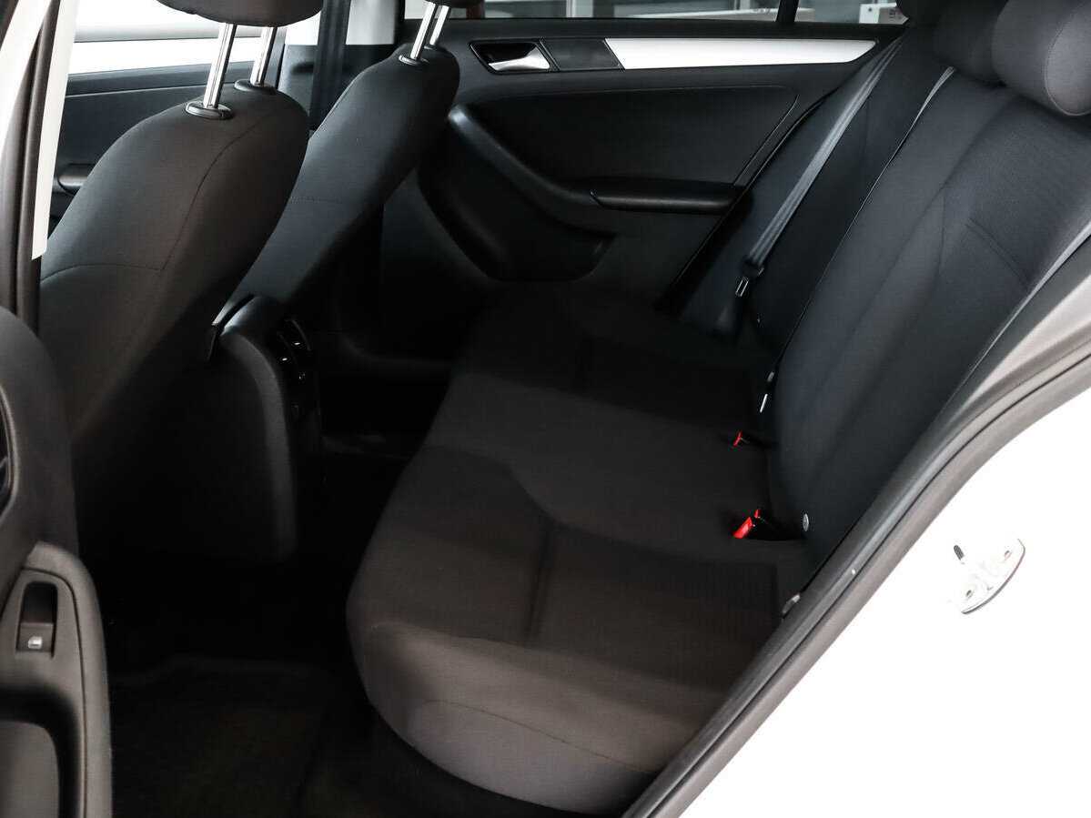 Volkswagen Jetta, 2017 - Фото №9