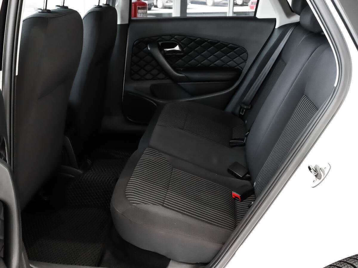 Volkswagen Polo, 2013 - Фото №7