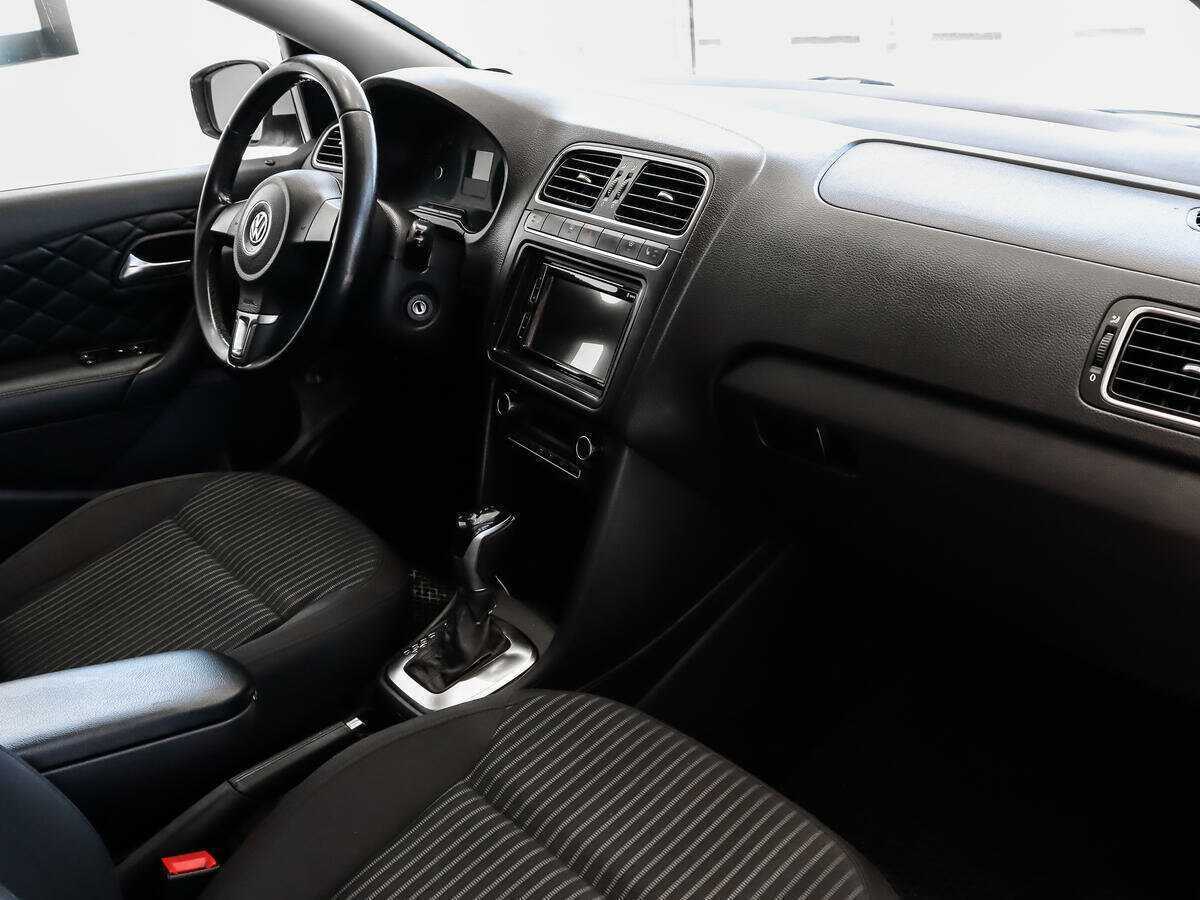 Volkswagen Polo, 2013 - Фото №8