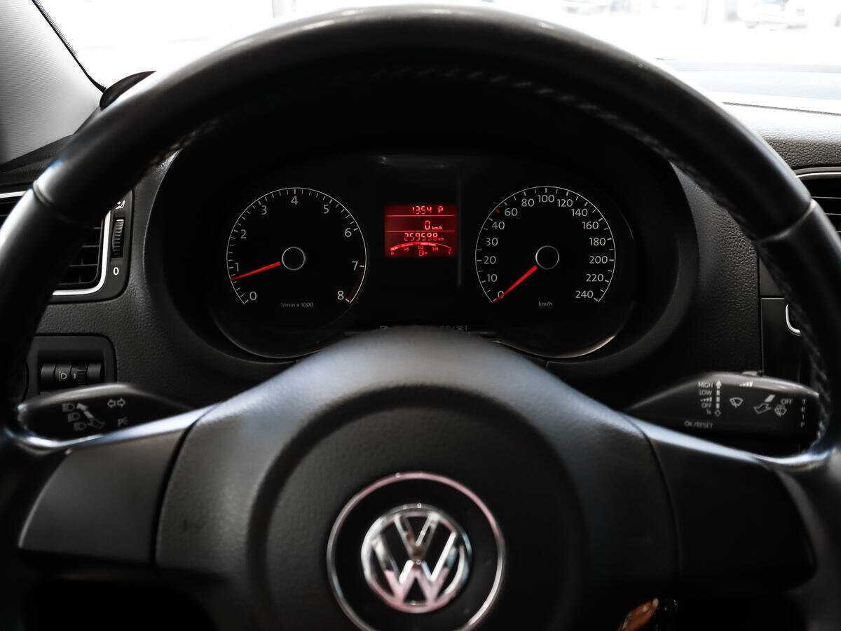 Volkswagen Polo, 2013 - Фото №13