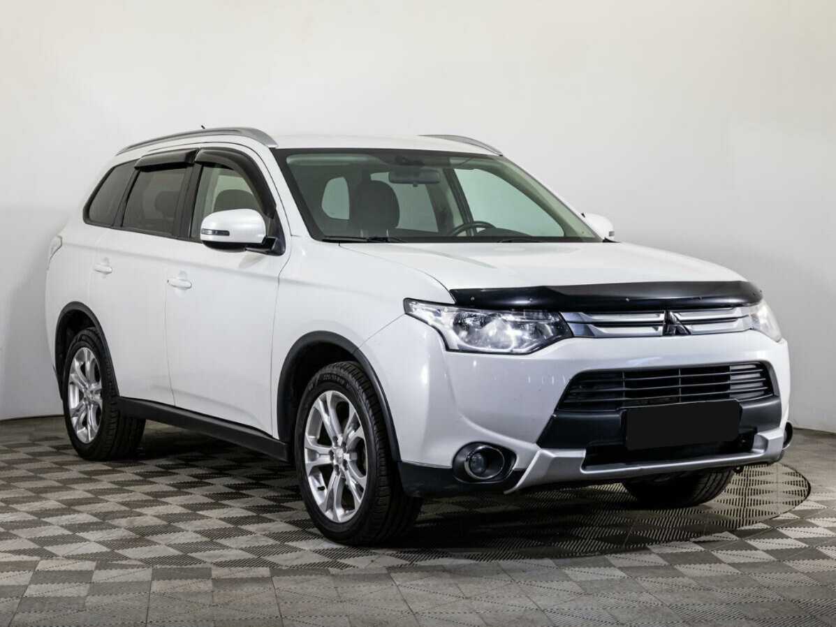 Mitsubishi Outlander, 2014 - Фото №2