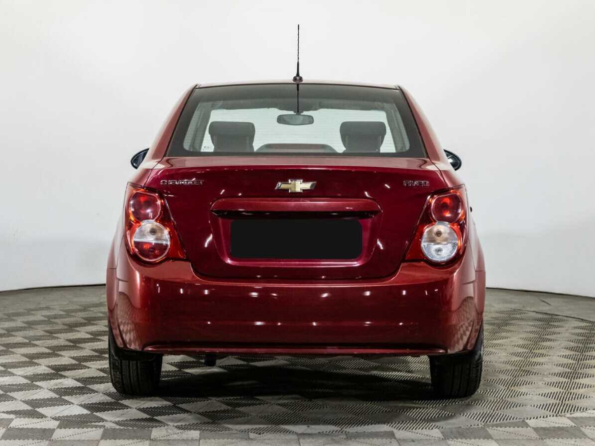 Chevrolet Aveo, 2015 - Фото №5