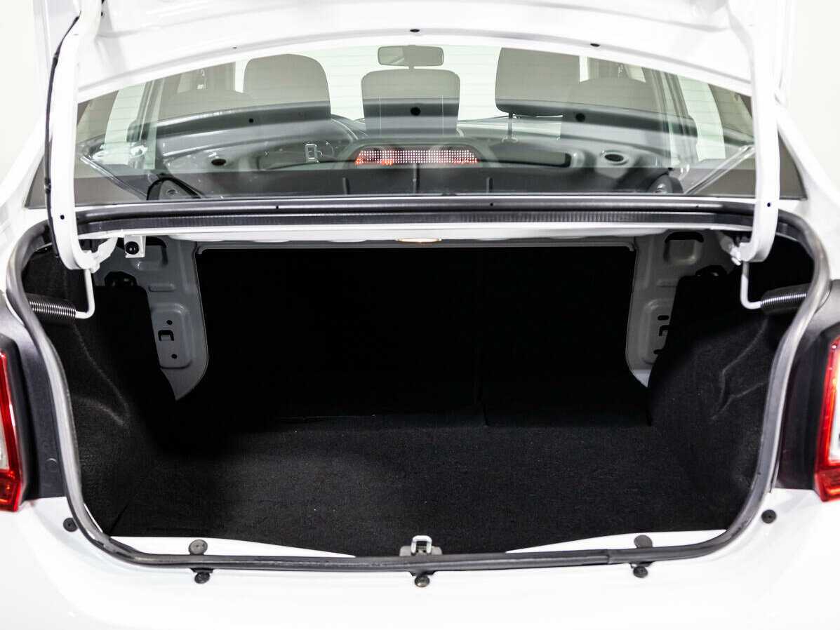 Renault Logan, 2019 - Фото №16