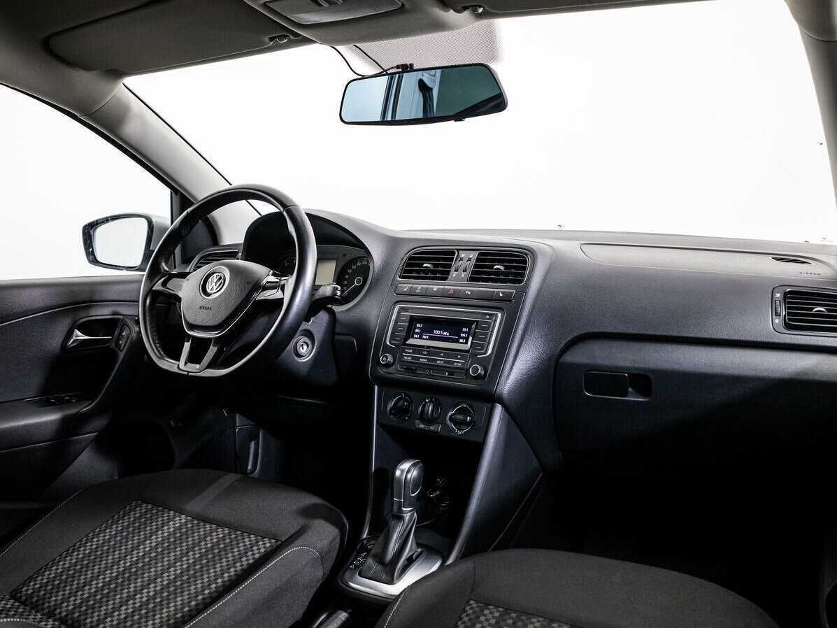 Volkswagen Polo, 2016 - Фото №8