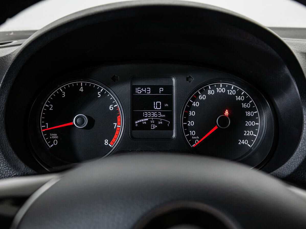 Volkswagen Polo, 2016 - Фото №11