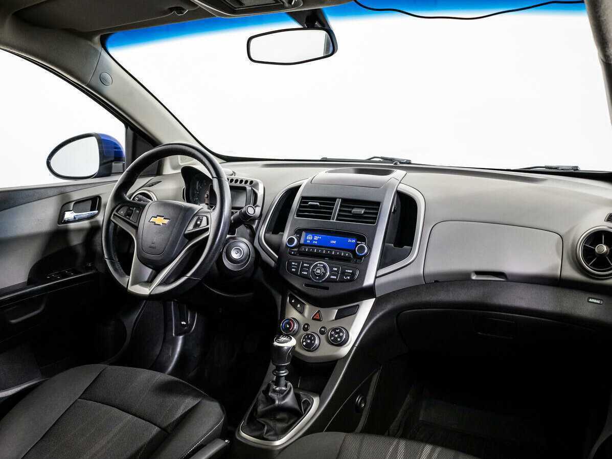 Chevrolet Aveo, 2012 - Фото №7