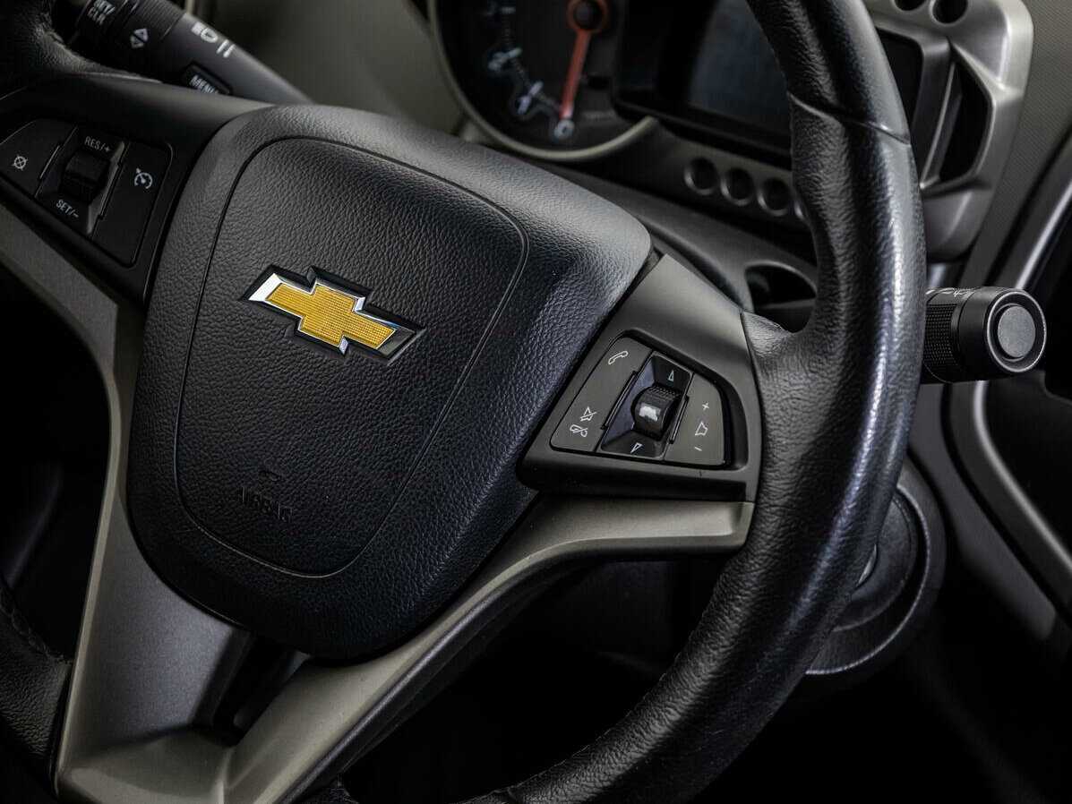Chevrolet Aveo, 2012 - Фото №13