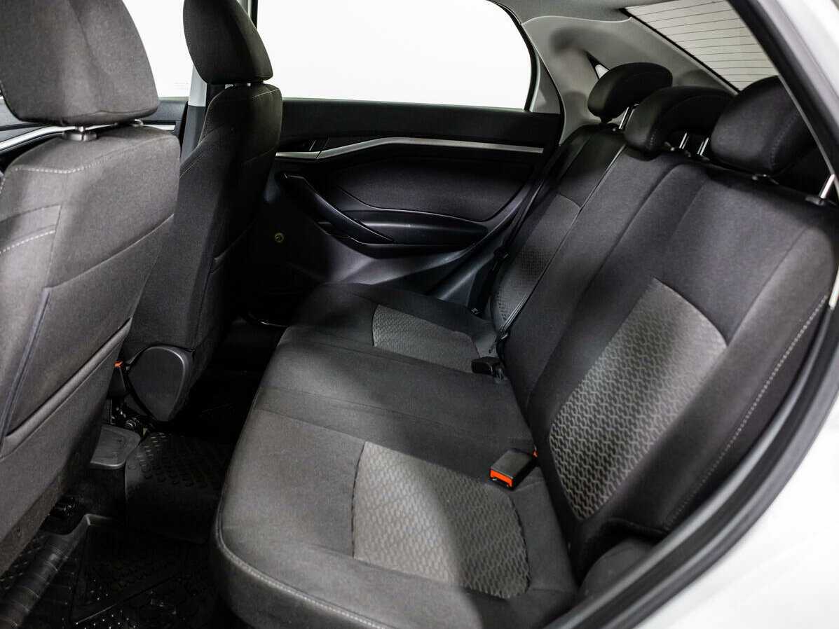 Lada (ВАЗ) Vesta, 2017 - Фото №9