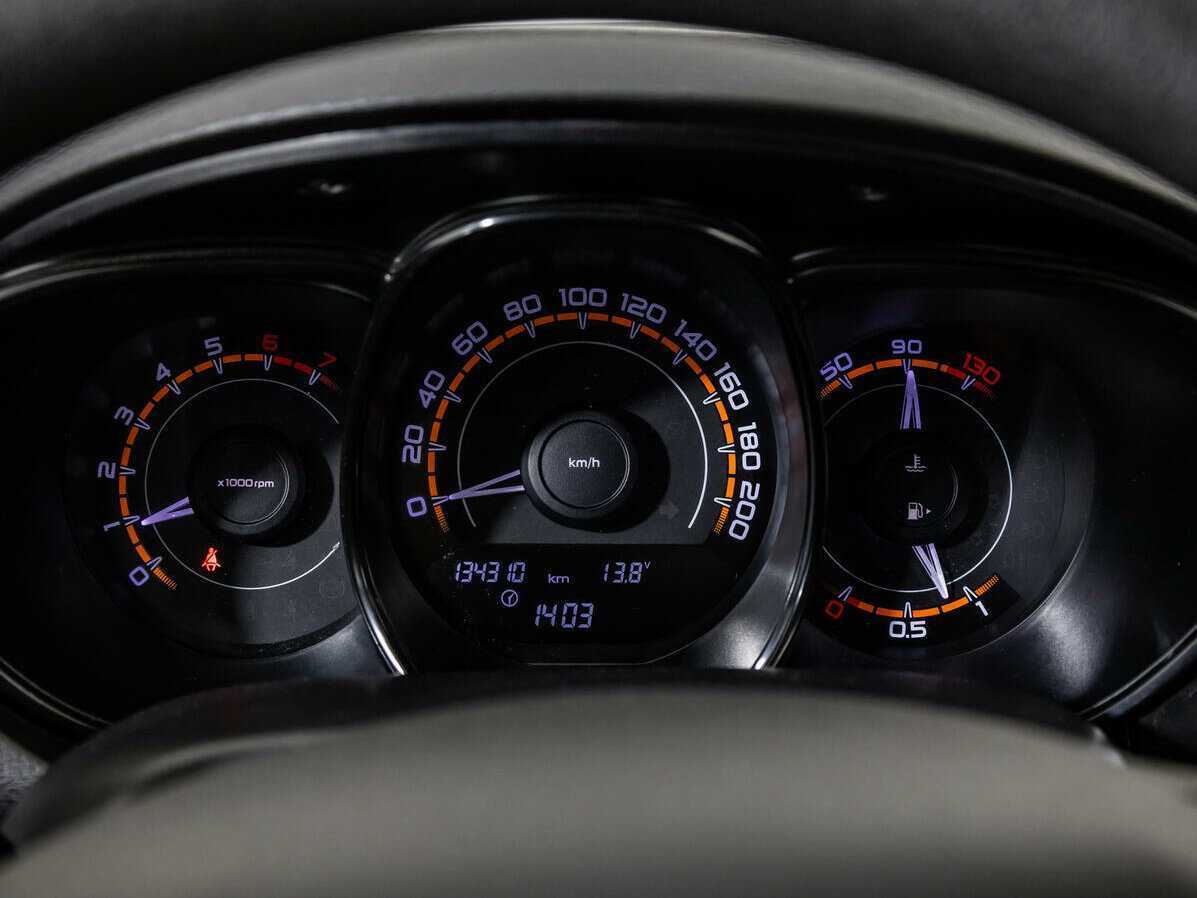 Lada (ВАЗ) Vesta, 2017 - Фото №11