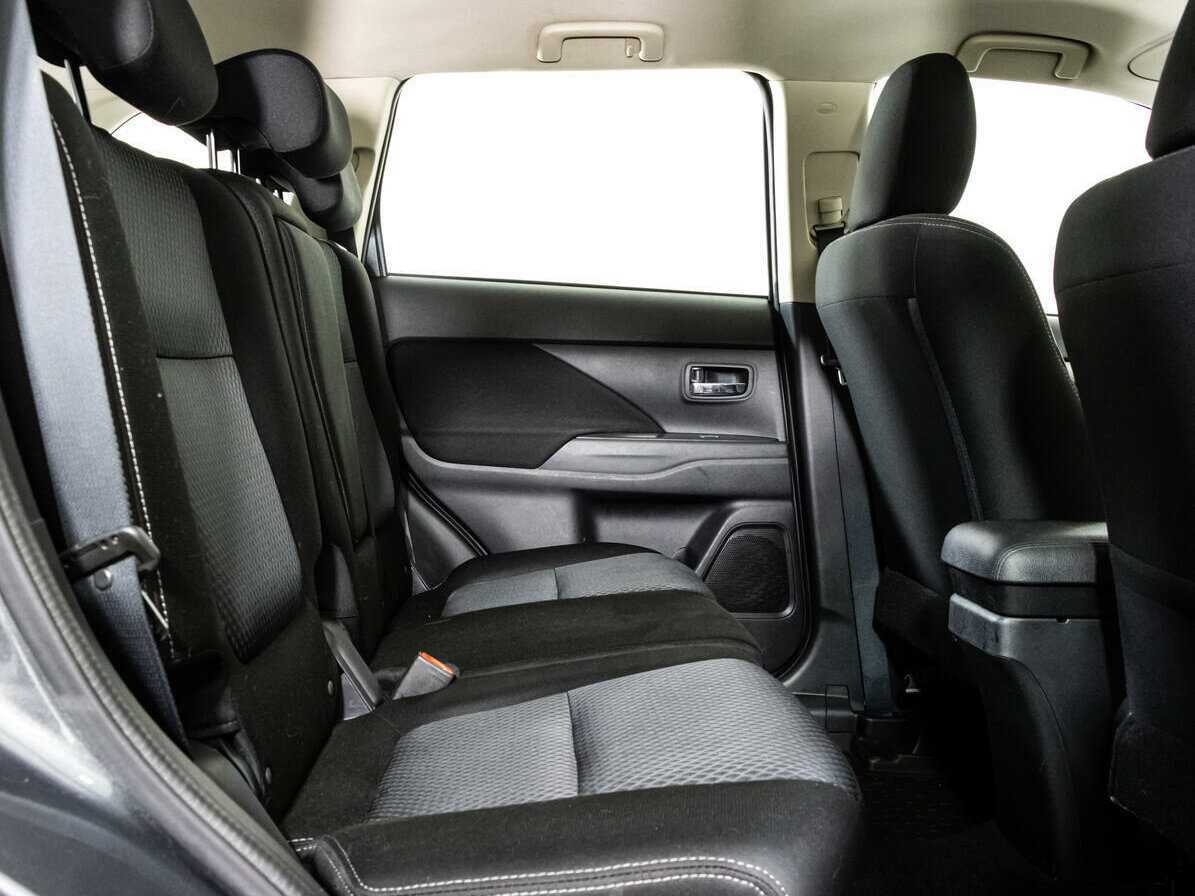 Mitsubishi Outlander, 2016 - Фото №9