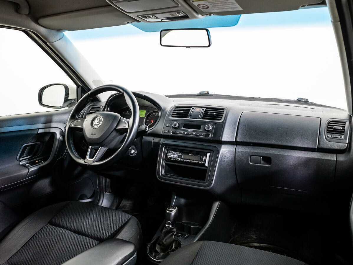 Skoda Fabia, 2013 - Фото №8