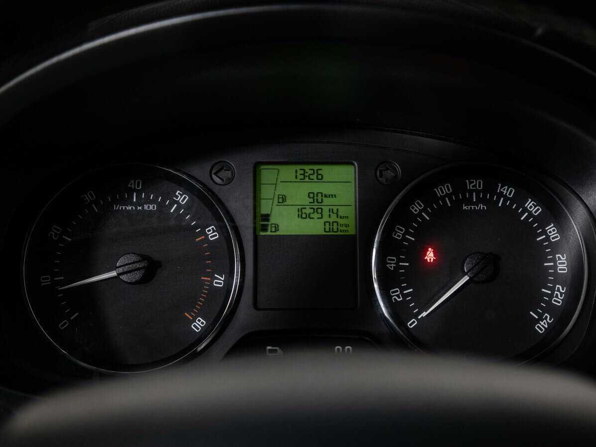 Skoda Fabia, 2013 - Фото №11