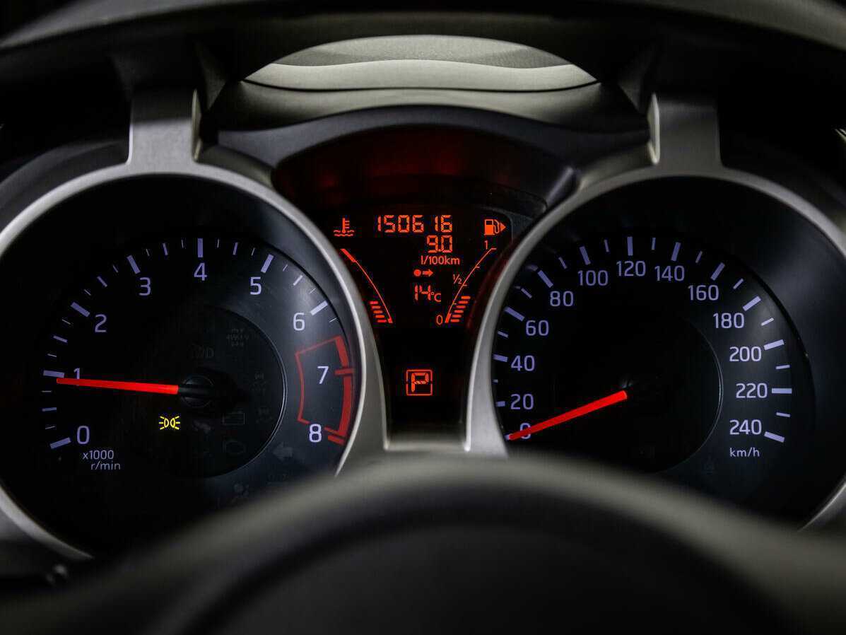 Nissan Juke, 2012 - Фото №11