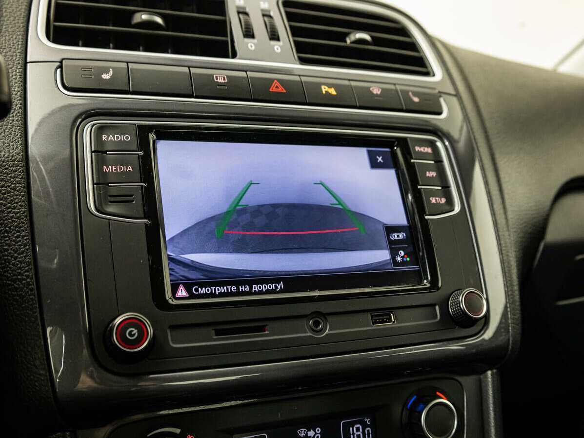 Volkswagen Polo, 2018 - Фото №13