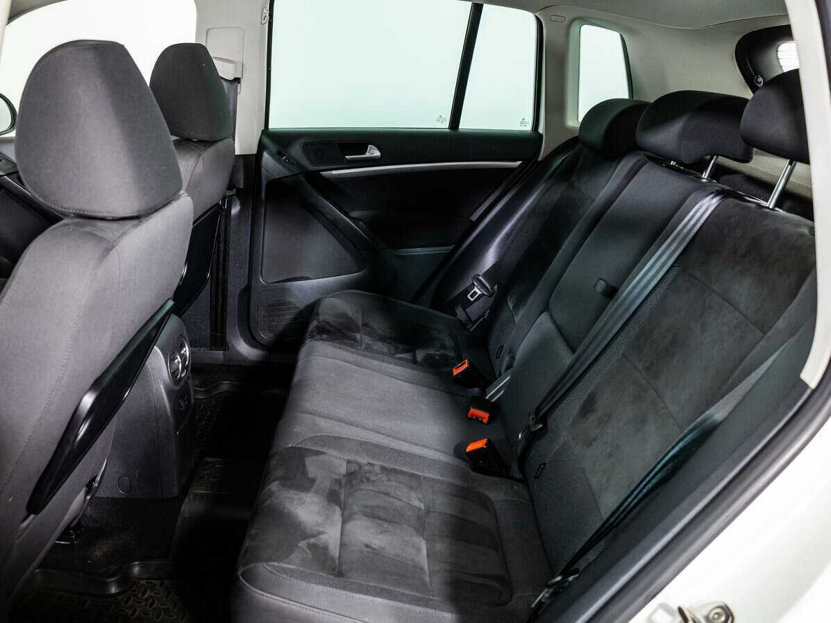 Volkswagen Tiguan, 2012 - Фото №7