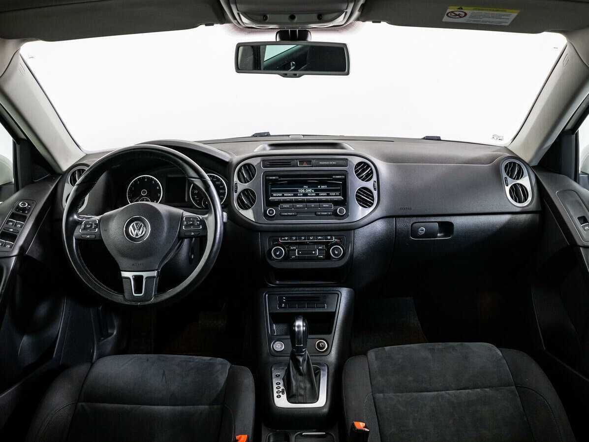 Volkswagen Tiguan, 2012 - Фото №10
