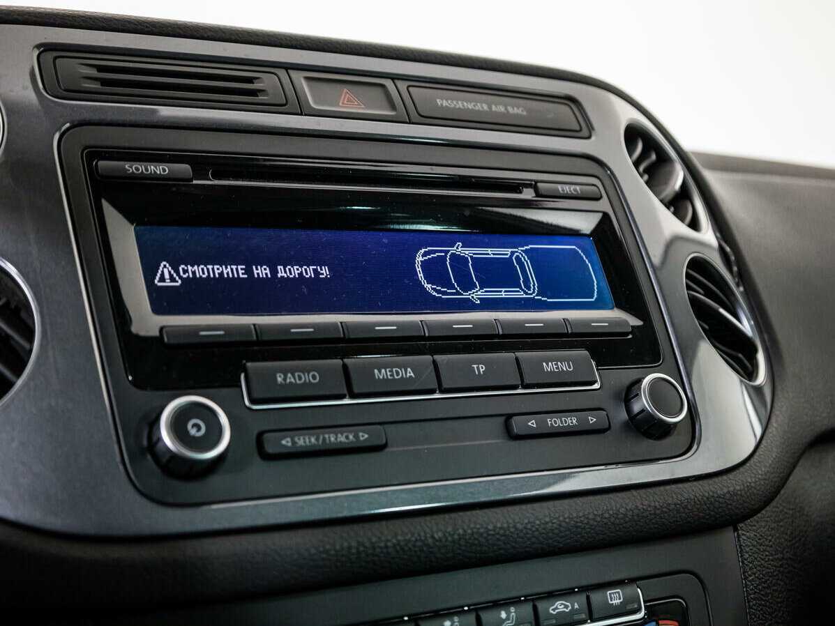 Volkswagen Tiguan, 2012 - Фото №14