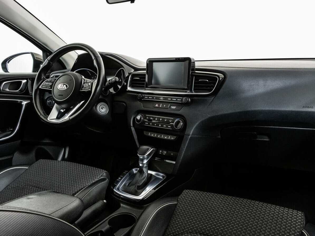Kia Ceed, 2018 - Фото №8