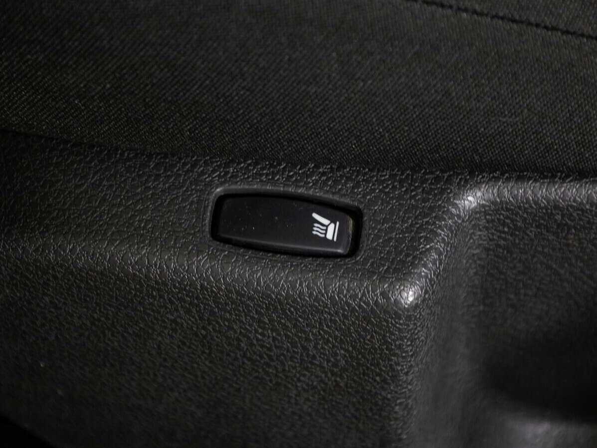 Renault Logan, 2019 - Фото №12