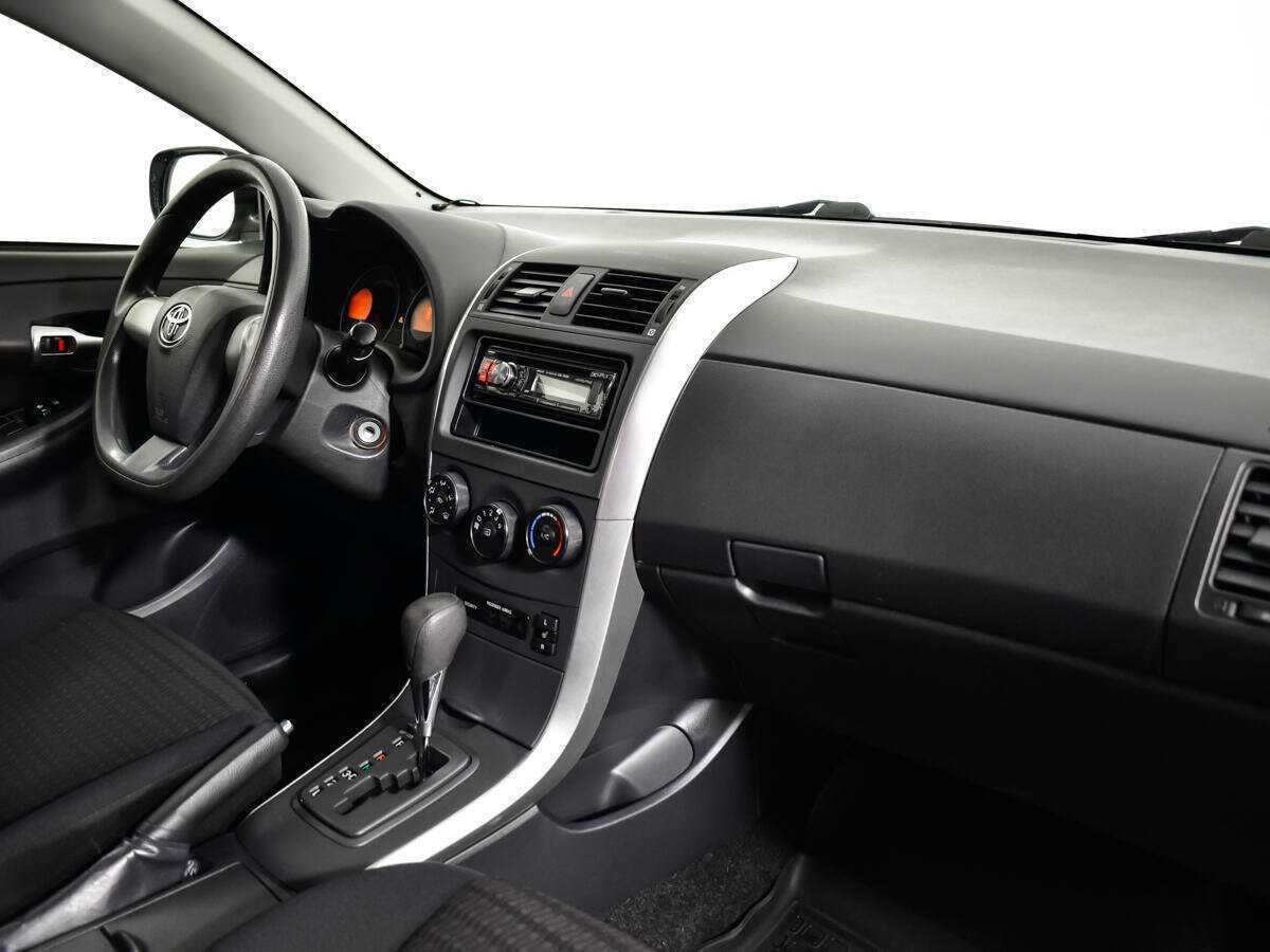Toyota Corolla, 2012 - Фото №8