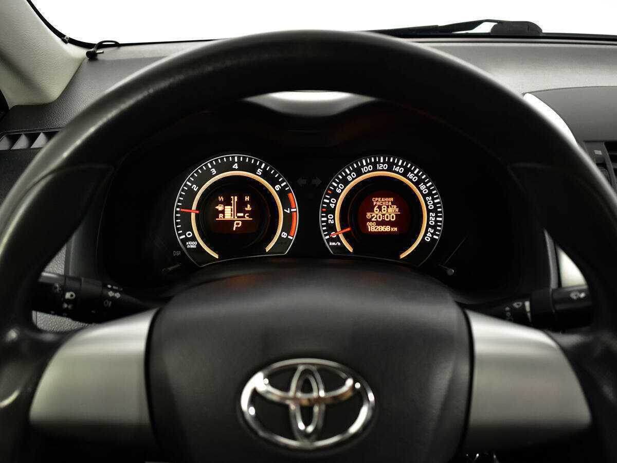 Toyota Corolla, 2012 - Фото №10