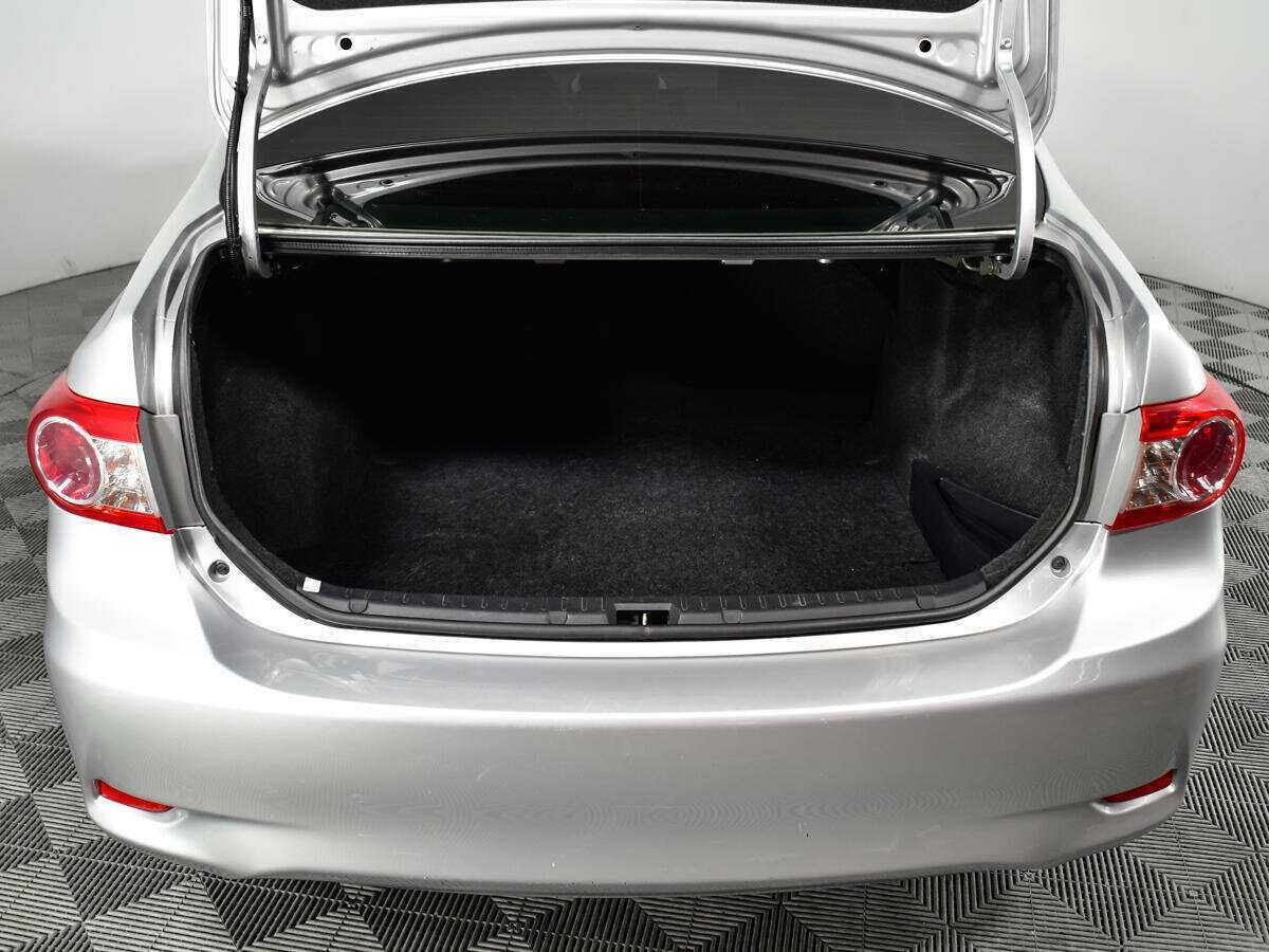 Toyota Corolla, 2012 - Фото №13