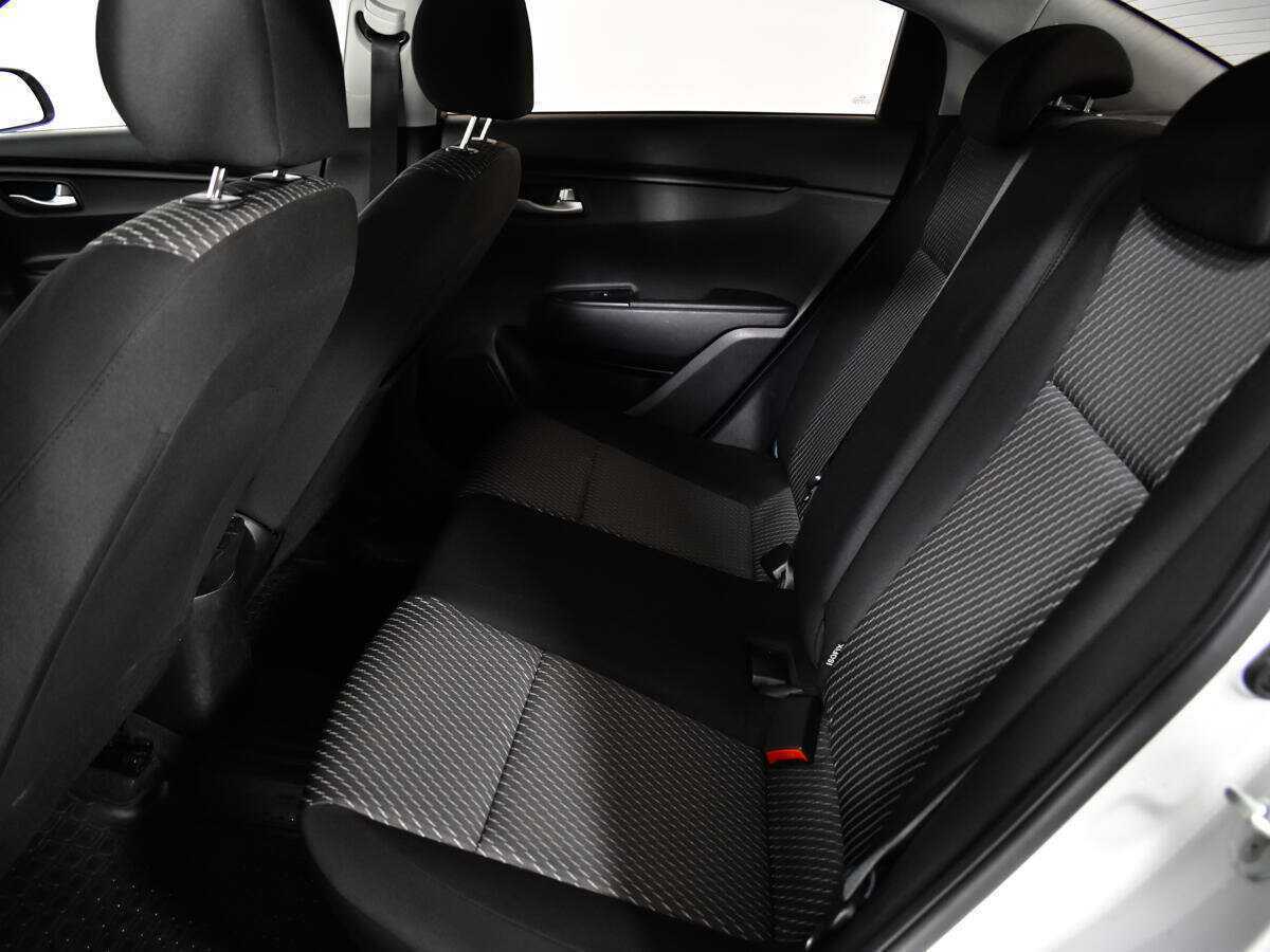 Kia Rio, 2017 - Фото №9