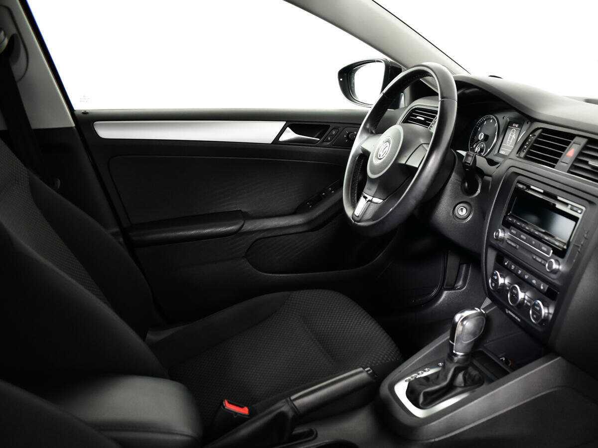 Volkswagen Jetta, 2013 - Фото №8